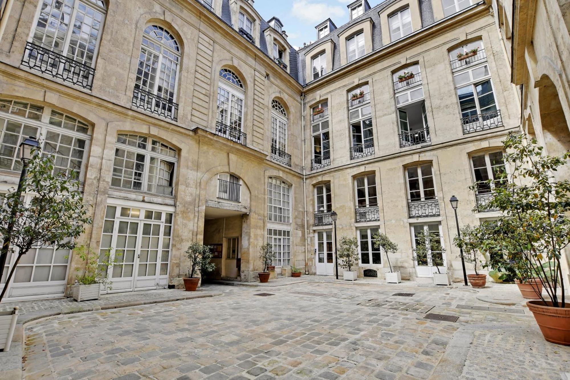 Pick A Flat'S Apartements With Services In Louvre - Rue Des Halles Париж Екстериор снимка
